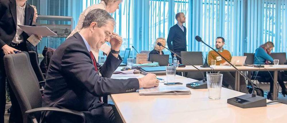 Burkard Dregger (CDU), Vorsitzender des Amri-Untersuchungsausschusses des Abgeordnetenhauses, sieht sich mit scharfen Vorwürfen konfrontiert, geht aber nun seinerseits in die Offensive