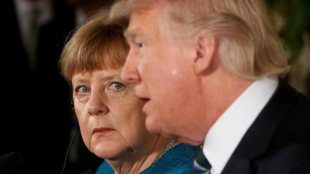 Schwieriger Besuch: Merkel bei Trump in Washington im März 2017.