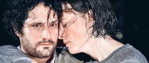 Edgar Eckert als Jason und Maren Eggert als Medea am DT.