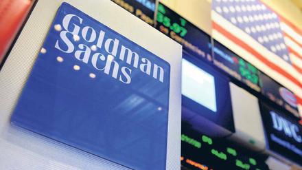 Finanzinvestoren wie Goldman Sachs haben eigentlich keinen guten Ruf in der SPD. Der frühere Parteichef verglich sie schon mal mit Heuschrecken: „Sie grasen ab und ziehen weiter.“ 