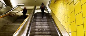 Rolltreppe im U-Bahnhof Hermannplatz. 