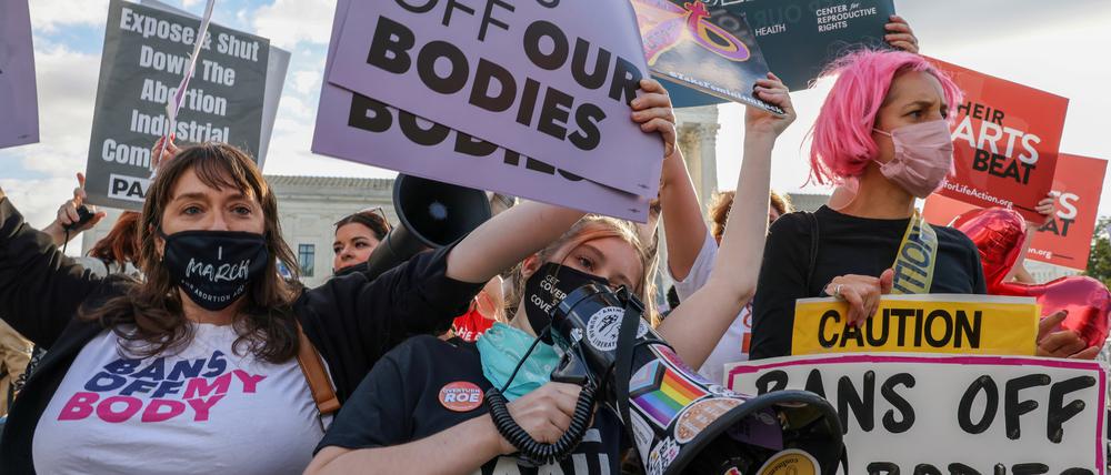 Sogenannte Pro-choice Demonstranten vor der Supreme Court
