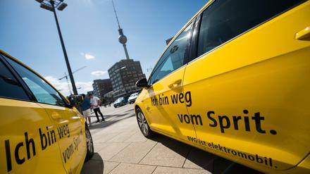 Ganz langsam läuft der Wandel bei den Antriebsarten. Doch im nächsten Jahrzehnt kommt Schwung in den E-Auto-Markt. 
