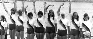 Brigitte Ahrenholz (vierte von links) bei ihrem größten Triumph. Bei den Olympischen Spielen 1976 in Montreal holte sie im Achter Gold für die DDR.