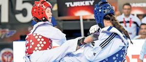 Taekwondo-Sportlerinnen. Symbolbild.