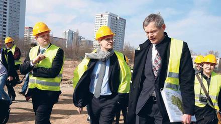 Michael Müller (in der Mitte) war von Ende November 2011 bis Anfang Dezember 2014 Senator für Stadtentwicklung und Umwelt. 