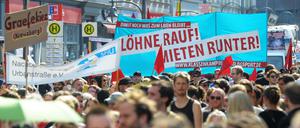 Mehrere tausend Menschen demonstrierten schon 2011 gegen steigende Mieten.