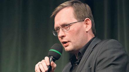 Menschen sind territoriale Wesen. Diese Überzeugung äußert Clemens Meyer beim Eröffnungsabend im Deutschen Theater.