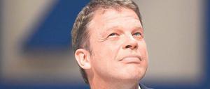 Beten und arbeiten. Christian Sewing soll die Deutsche Bank aus der Krise führen – und umkrempeln.