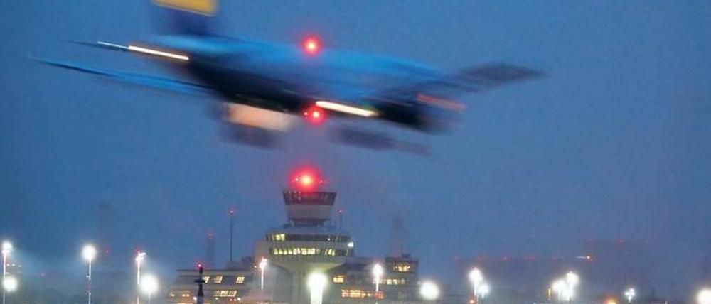 Endlos-Thema Flugverkehr. Berlin ganz ohne Luft-Anschluss – das können sich auch BER-Gegner nicht vorstellen. 