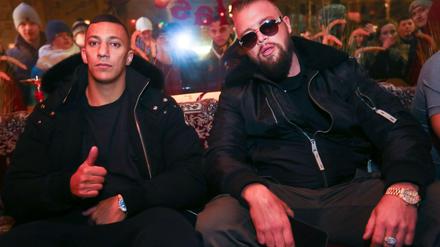 Düsseldorfer Schockrapper. Farid Bang und Kollegah zelebrieren in ihrem neuen Album „Jung brutal gutaussehend 3“ den Hass.