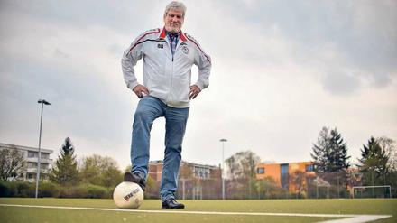 Vor 55 Jahren eingetreten. Der 1. Vorsitzende Heinz-Dietrich Kraschewski ist dem BFC Germania 88 immer treu geblieben. 