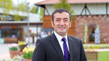 Nedim Bayat ist jetzt in der SPD-Fraktion der BVV-Mitte.