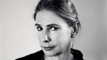 Lionel Shriver wurde 1957 in North Carolina als Margaret Ann Shriver geboren.