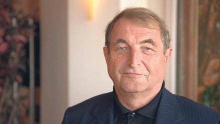 Jens Wendland, Professor für Medienwissenschaften an der UdK Berlin und Lomonossow-Universität Moskau, ist „Head“ des „Digitalisation Project“ des Dialogue of Civilizations Research Institute in Berlin und war letzter Hörfunkdirektor des SFB.
