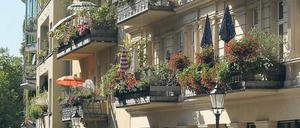 Kleinod in der Stadt. Der Balkon ist für viele ein wichtiger Rückzugsort – auch hier in Kreuzberg.
