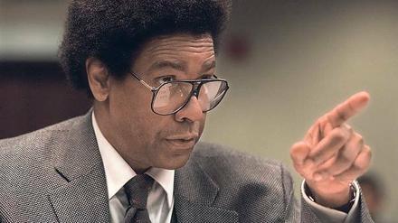 Denzel Washington spielt einen Juristen mit einem sozialen Gewissen.