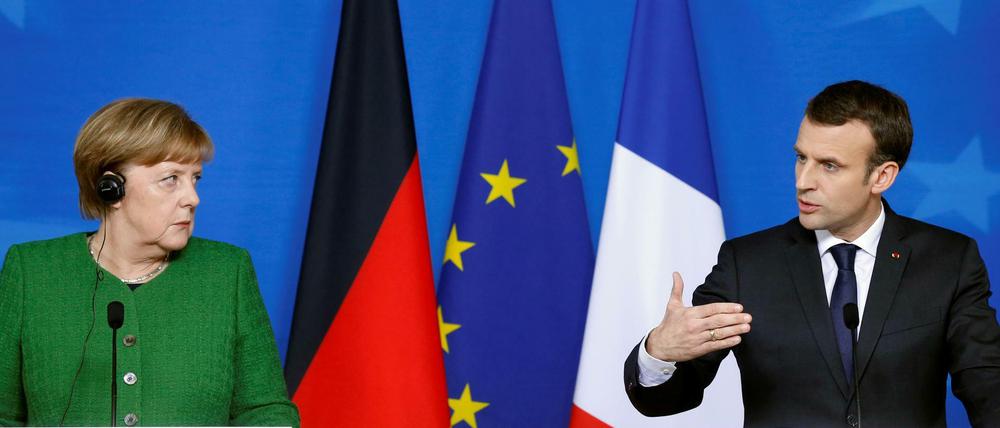 Bundeskanzlerin Angela Merkel (CDU) und Frankreichs Präsident Emmanuel Macron
