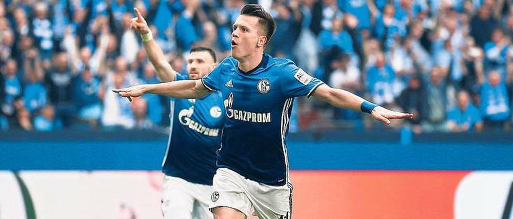 Yevhen Konoplyanka brachte Schalke mit seinem Tor in Führung.