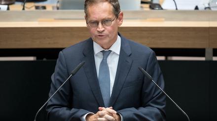 Der Senat hat den Vorschlag Michael Müllers einstimmig angenommen.