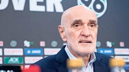 Wer ist hier der Boss? Martin Kind, Vereinspräsident von Hannover 96, wird eine „Vorstandsdiktatur“ unterstellt.
