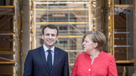 Kanzlerin Angela Merkel mit Frankreichs Präsident Emmanuel Macron