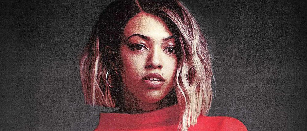 Die britische Musikerin Mahalia Burkmar.