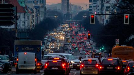 Verkehrslärm ist einer der größten Lärmfaktoren in der Stadt.