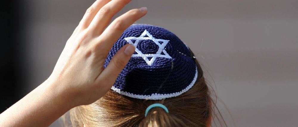 Unter dem Motto "Berlin trägt Kippa" findet am Mittwoch eine Solidaritätsaktion in Berlin statt.