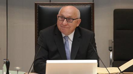 Alterspräsident Kurt Wansner (CDU) eröffnet die Plenarsitzung des Berliner Abgeordnetenhauses am 4. November.