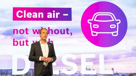 Zukunft mit Diesel. Volkmar Denner, Vorsitzender der Geschäftsführung der Robert Bosch GmbH, während der Bilanzpressekonferenz.