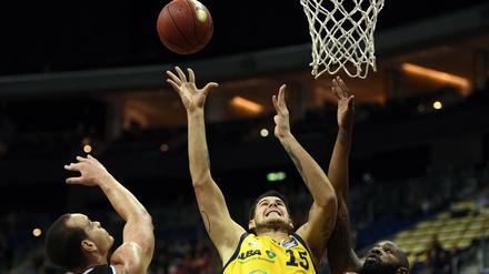 Bogdan Radosavljevic (m.) ist erwachsen geworden bei Alba Berlin.