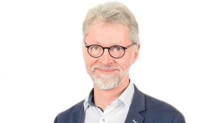  Hans Dieter Heimendahl ist Programmleiter von Deutschlandfunk Kultur, dem bundesweiten Kulturangebot von Deutschlandradio.