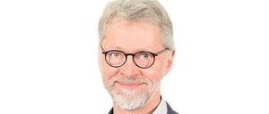  Hans Dieter Heimendahl ist Programmleiter von Deutschlandfunk Kultur, dem bundesweiten Kulturangebot von Deutschlandradio.