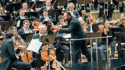 Poco a poco crescendo. Kirill Petrenko wird in der kommenden Saison 13 Konzerte mit den Philharmonikern leiten.