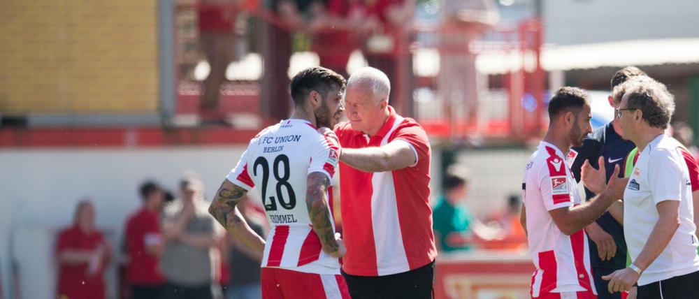 Trainer und Spieler des 1. FC Union wirken seit Wochen ziemlich ratlos.
