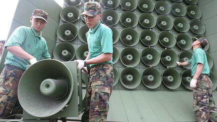 Der Süden beschallte den Norden mit Nachrichten, Propaganda und Popmusik.