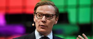 Bis März Chef bei Cambridge Analytica, jetzt Direktor von Emerdata - Alexander Nix