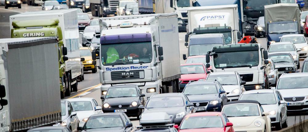 Trotz Umleitung und Ampeln könnte es am Wochenende zu Staus kommen. 