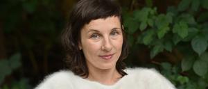 Meret Becker spielt eine der Hauptrollen im neuen Kinofilm:„Wer hat eigentlich die Liebe erfunden?“. 
