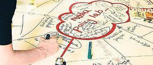 Schwierige Orientierung. Zahlreiche, wenn nicht zahllose Faktoren wirken auf die Meinungsbildung ein.