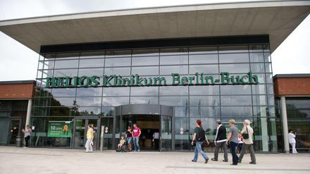 Die Mutter der Kinder könnte in der Nähe der Helios-Klinik Berlin-Buch ansässig sein und sich in einer Notsituation befinden.
