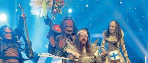 Skurril und erfolgreich: Die finnische Hardrockband Lordi 2006 feiert ihren Sieg im Wettbewerb.