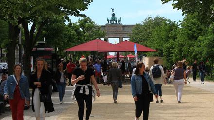 Der Blick aufs Brandenburger Tor ist wieder frei.