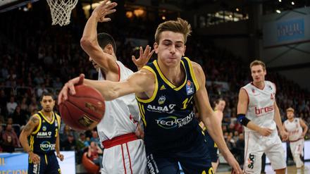  Hochveranlagt. Albas Tim Schneider (am Ball) will in den Play-offs glänzen - wie auch Jonas Mattisseck und Franz Wagner.