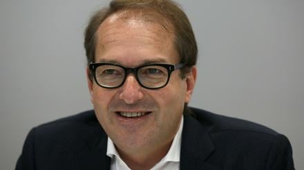 Alexander Dobrindt (CSU) bei einem Interview in Berlin. 