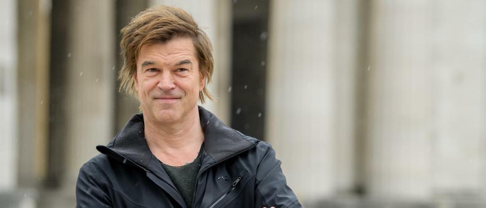Campino, Sänger der Rockband "Die Toten Hosen", stellt sich im Rahmen einer Pressekonferenz zu einem Foto auf. 