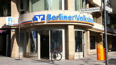 Einige Zweigstellen werden zu reinen Selbstbedienungsstandorten umgebaut.