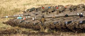 Israelische Panzer auf den von Israel besetzten Golanhöhen.