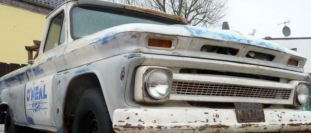 Wer im Route 66 Room übernachtet, kann nebenan seinen Wagen pflegen lassen. 